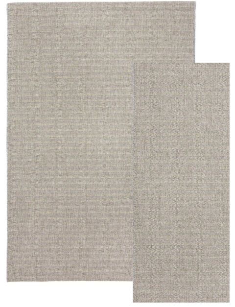 Villamaiset sileäksi kudotut Sonata Ada matot syväkuvassa. Kuvassa 80x200 käytävämatto ja iso 160x230 matto, myydään settinä. Väri harmaa.